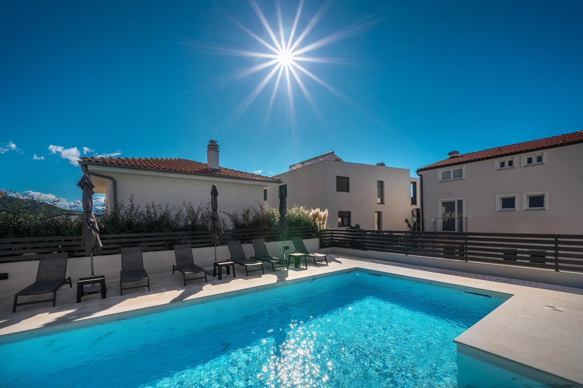 Poolside Apartments Anabella Baška Eksteriør bilde